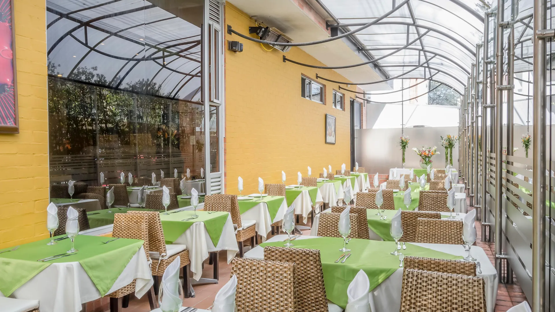 Hotel Regency Suites La Feria Bogota