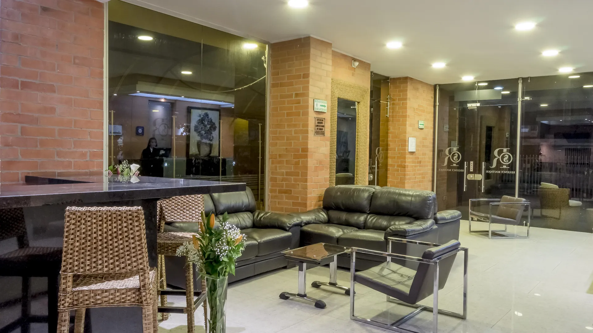 Hotel Regency Suites La Feria Bogota