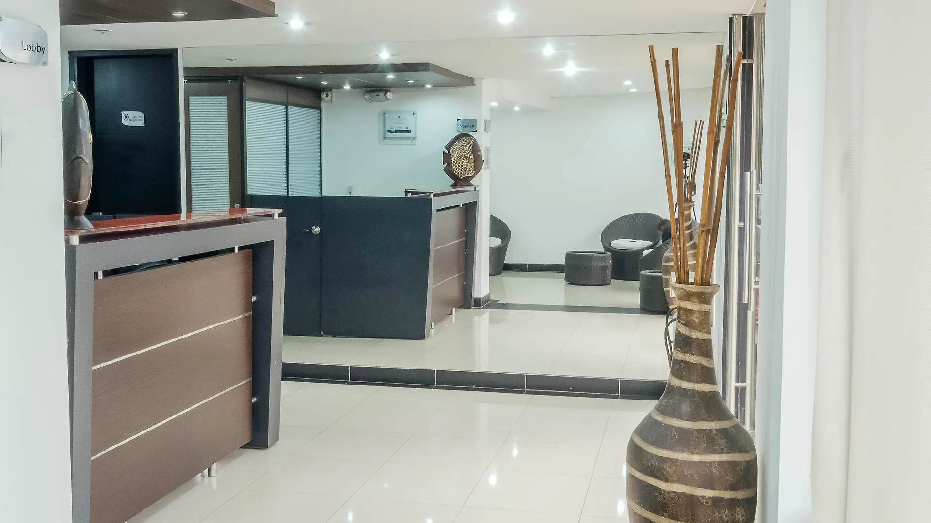 Hotel Regency Suites La Feria Bogota